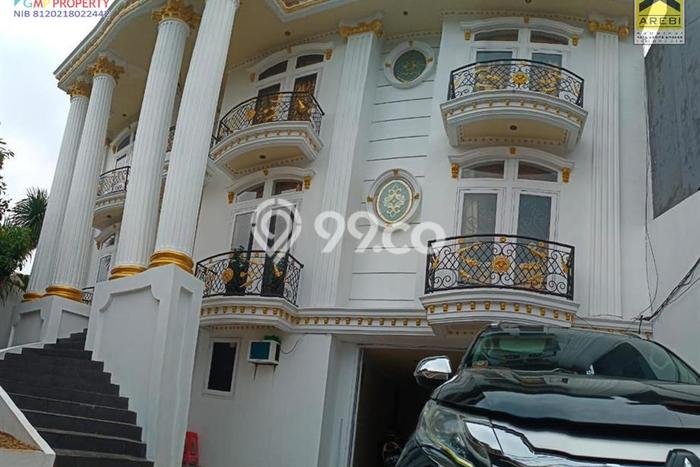 Jual Rumah Luas Elegan Dengan View Cantik di Kramat, Jakarta Pusat Jual Rumah Luas Elegan Dengan View Cantik di Kramat, Jakarta Pusat