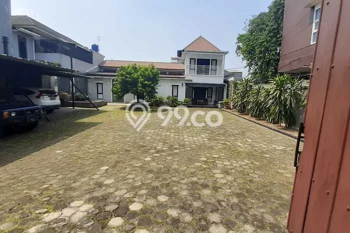 Rumah Mewah LB 228m2 Siap Huni Desain Elegan di Lubang Buaya, Jakarta Timur Rumah Mewah LB 228m2 Siap Huni Desain Elegan di Lubang Buaya, Jakarta Timur
