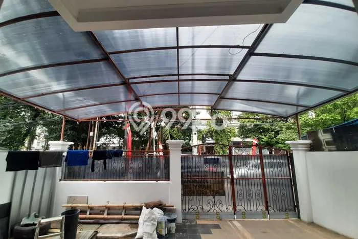 Rumah sewa siap pakai 4 KT di Tanjung Duren Utara, Jakarta Barat Rumah sewa siap pakai 4 KT di Tanjung Duren Utara, Jakarta Barat
