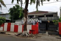 Hunian Luxury Siap Huni di Jakarta Barat Fasilitas Lengkap Hunian Luxury Siap Huni di Jakarta Barat Fasilitas Lengkap