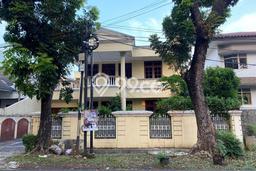 Rumah Mewah Dijual LT 393m2 di Kebayoran Baru, Jakarta Selatan Rumah Mewah Dijual LT 393m2 di Kebayoran Baru, Jakarta Selatan