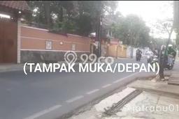 Siap Huni Rumah Mewah 6 Kamar di Pasar Minggu Dekat ke Mana Saja Siap Huni Rumah Mewah 6 Kamar di Pasar Minggu Dekat ke Mana Saja