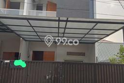 Dijual Rumah Eksklusif 4 KT di Duri Kepa, Jakarta Barat Dijual Rumah Eksklusif 4 KT di Duri Kepa, Jakarta Barat