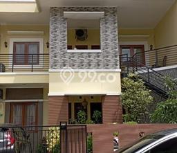 Hunian Mewah LB 200m2 Siap Pakai Desain Elegan di Kedoya, Jakarta Barat Hunian Mewah LB 200m2 Siap Pakai Desain Elegan di Kedoya, Jakarta Barat