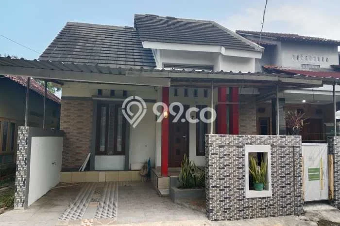 BEST LOCATION! Rumah di Godean, Dekat Tol, 0 KT, Luas 100m² Bangunan 100m² BEST LOCATION! Rumah di Godean, Dekat Tol, 0 KT, Luas 100m² Bangunan 100m²