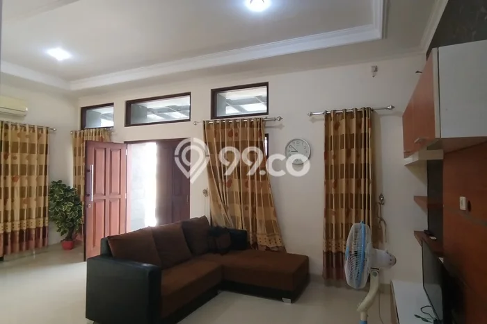 Rumah area Depok, 3 KM, Area Nyaman Rumah area Depok, 3 KM, Area Nyaman