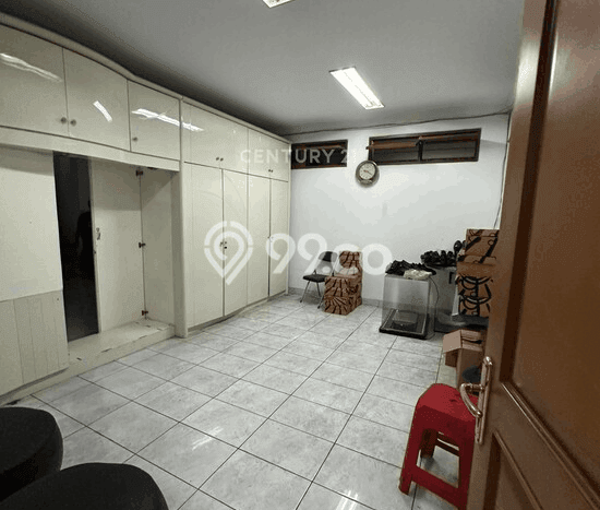 LOKASI STRATEGIS! Gudang Kawasan Cimahi Selatan, Luas 1000m², Area Potensial LOKASI STRATEGIS! Gudang Kawasan Cimahi Selatan, Luas 1000m², Area Potensial