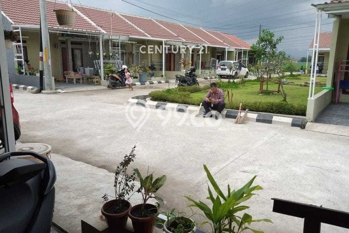 Dijual Cepat Rumah Bagus Siap Huni LB 100m2 di Pameungpeuk, Bandung Dijual Cepat Rumah Bagus Siap Huni LB 100m2 di Pameungpeuk, Bandung