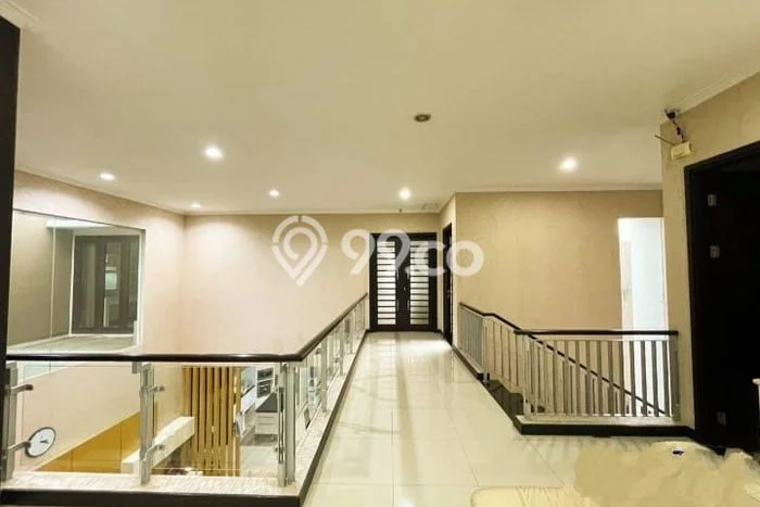 For Sale! Premium House LT 428m2 Desain Modern di Graha For Sale! Premium House LT 428m2 Desain Modern di Graha