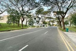 Dijual Tanah Lokasi Citraland, Surabaya Seluas 548m2 Dijual Tanah Lokasi Citraland, Surabaya Seluas 548m2