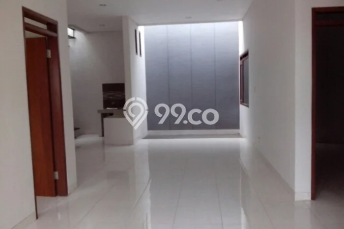 Dijual Hunian Rumah Nyaman 4 KT di Taman Kopo Indah, Bandung Dijual Hunian Rumah Nyaman 4 KT di Taman Kopo Indah, Bandung