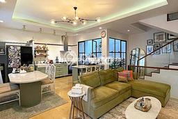 For Sale! Luxury House LT 130m2 Desain Elegan di Pejaten For Sale! Luxury House LT 130m2 Desain Elegan di Pejaten