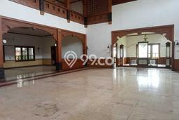 Jual Rumah Mewah Elegan Dengan View Cantik di Lenteng Agung, Jakarta Selatan Jual Rumah Mewah Elegan Dengan View Cantik di Lenteng Agung, Jakarta Selatan