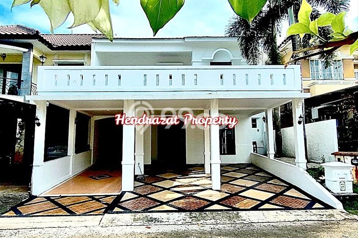 Dijual Rumah Modern 5 KT di Legenda Wisata, Bogor Dijual Rumah Modern 5 KT di Legenda Wisata, Bogor