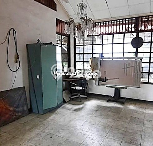 For Sale! Luxury House LT 539m2 Desain Modern di Kalibata For Sale! Luxury House LT 539m2 Desain Modern di Kalibata
