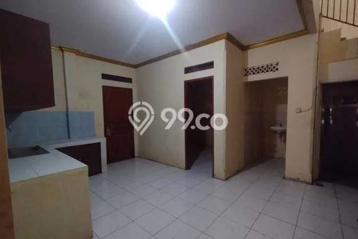 Rumah Murah Bisa Jadi Kost Kost an di Cawang, Jakarta Timur Rumah Murah Bisa Jadi Kost Kost an di Cawang, Jakarta Timur