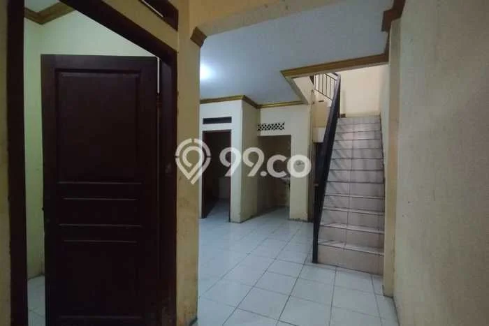 Rumah Murah Bisa Jadi Kost Kost an di Cawang, Jakarta Timur Rumah Murah Bisa Jadi Kost Kost an di Cawang, Jakarta Timur