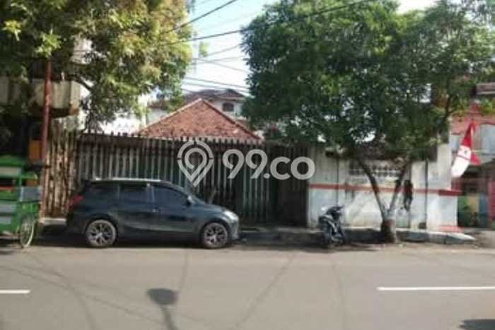Disewakan! Rumah 6 Kamar Tidur &
4 Kamar Mandi di Mojokerto, Mojokerto Disewakan! Rumah 6 Kamar Tidur &
4 Kamar Mandi di Mojokerto, Mojokerto