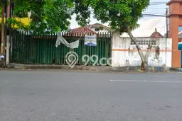 Disewakan segera hunian minimalis lokasi strategis 7 Kamar di Magersari, Mojokerto Disewakan segera hunian minimalis lokasi strategis 7 Kamar di Magersari, Mojokerto