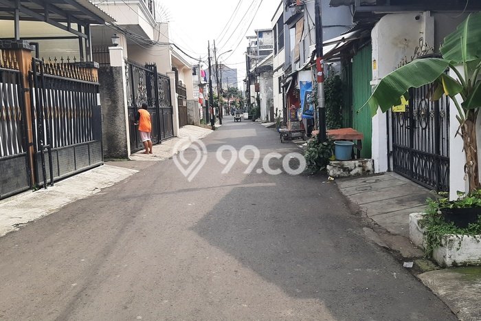 Hot Offer Hunian Premium Ideal dan Luas di Jatinegara, Jakarta Timur Hot Offer Hunian Premium Ideal dan Luas di Jatinegara, Jakarta Timur