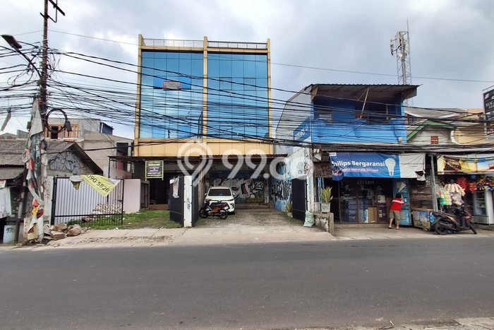 Ruko Dijual di Jakarta Selatan LT 130m2 & LB 260m2 Lokasi Terbaik! Ruko Dijual di Jakarta Selatan LT 130m2 & LB 260m2 Lokasi Terbaik!