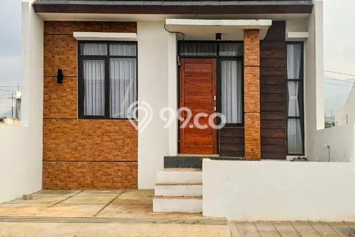 Dijual Rumah Strategis Bagus Punya 2 KT di Cangkuang Bandung SHM Dijual Rumah Strategis Bagus Punya 2 KT di Cangkuang Bandung SHM