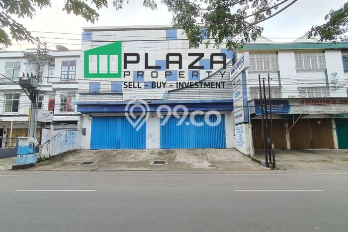 LOKASI PREMIUM! Ruko di Maricaya, Luas 1700m², Jalan Utama, Kawasan Komersial LOKASI PREMIUM! Ruko di Maricaya, Luas 1700m², Jalan Utama, Kawasan Komersial