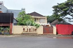 Siap Huni Rumah Mewah 4 Kamar di Makassar Dekat ke Mana Pun Siap Huni Rumah Mewah 4 Kamar di Makassar Dekat ke Mana Pun