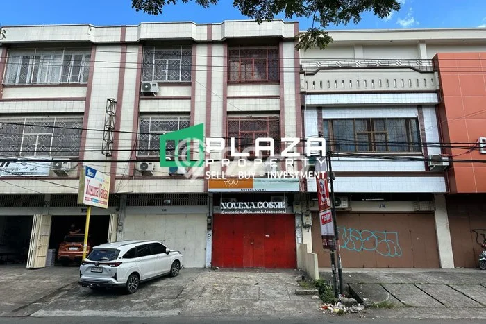 Ruko Lokasi Premium di , Luas 300m2m², Kawasan Bisnis Ruko Lokasi Premium di , Luas 300m2m², Kawasan Bisnis