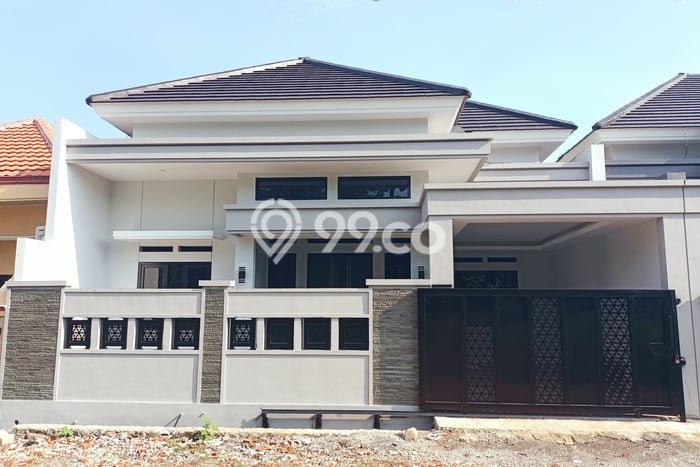 Jual Rumah Favorit Siap Huni LB 125m2 di Ngaliyan, Semarang Jual Rumah Favorit Siap Huni LB 125m2 di Ngaliyan, Semarang