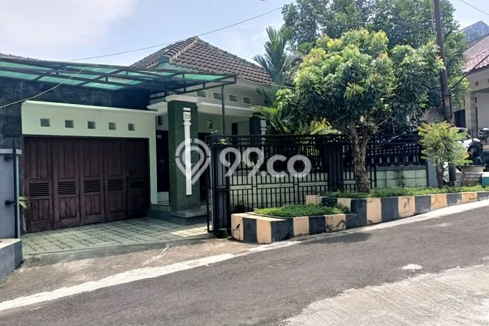 Rumah Strategis Minimalis Lb 200m2 di Ngaliyan, Semarang Rumah Strategis Minimalis Lb 200m2 di Ngaliyan, Semarang