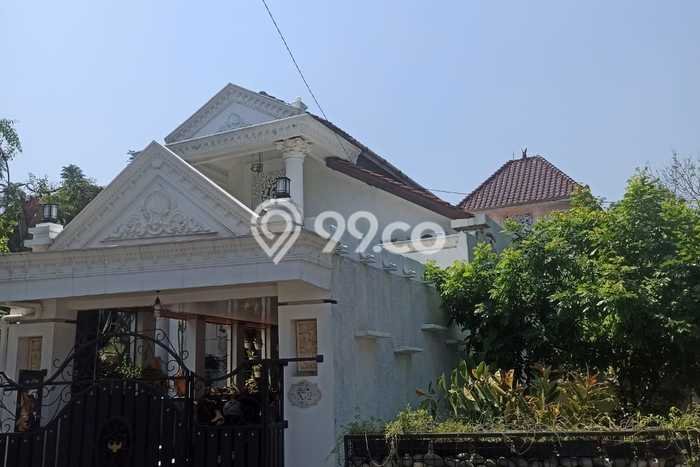 Dijual Cepat Rumah LT 373m2m² / LB 373m2m² di Lokasi Strategis Ngaliyan, Semarang Dijual Cepat Rumah LT 373m2m² / LB 373m2m² di Lokasi Strategis Ngaliyan, Semarang