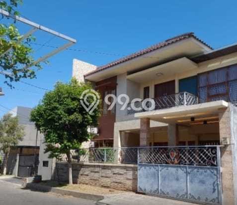 Dijual Rumah Premium dengan Fasilitas Sekitar Lengkap di Wonocolo, Surabaya Dijual Rumah Premium dengan Fasilitas Sekitar Lengkap di Wonocolo, Surabaya