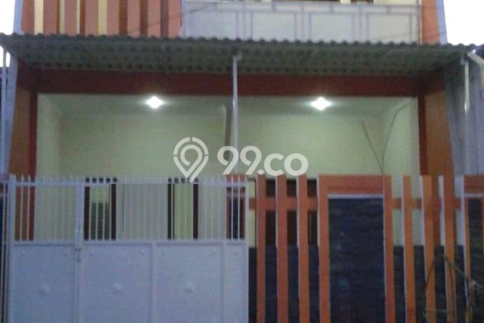 Dijual Hunian Rumah Nyaman 4 Kamar di Mulyosari, Surabaya Dijual Hunian Rumah Nyaman 4 Kamar di Mulyosari, Surabaya