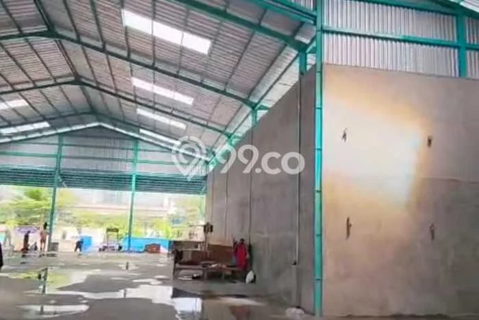 Unit Komersial Disewakan di Jakarta Barat Area Strategis Harga Kompetitif Unit Komersial Disewakan di Jakarta Barat Area Strategis Harga Kompetitif