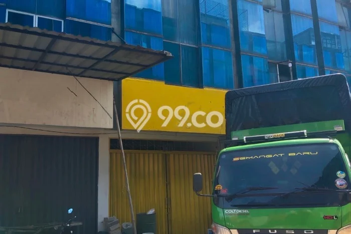 Ruko Dijual di Tangerang LT 90m2 & LB 216m2 Lokasi Terbaik! Ruko Dijual di Tangerang LT 90m2 & LB 216m2 Lokasi Terbaik!
