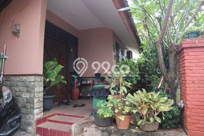 Rumah Modern Cantik 5 Kamar Siap Huni di Pamulang Rumah Modern Cantik 5 Kamar Siap Huni di Pamulang