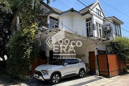 Rumah Modern Minimalis 5 Kamar Siap Huni di Cimanggis Rumah Modern Minimalis 5 Kamar Siap Huni di Cimanggis