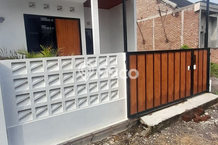 Dijual Rumah Siap Huni di Soreang Bandung Harga Rp 399 Juta LT 60m2 Dijual Rumah Siap Huni di Soreang Bandung Harga Rp 399 Juta LT 60m2
