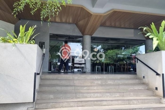 Ruko Premium Kawasan Kebayoran Baru, Luas 1320m2m², Area Bisnis Ruko Premium Kawasan Kebayoran Baru, Luas 1320m2m², Area Bisnis