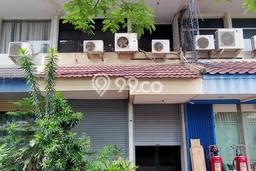 Ruko Dijual di Jakarta Barat LT 100m2 & LB 225m2 Lokasi Terbaik! Ruko Dijual di Jakarta Barat LT 100m2 & LB 225m2 Lokasi Terbaik!