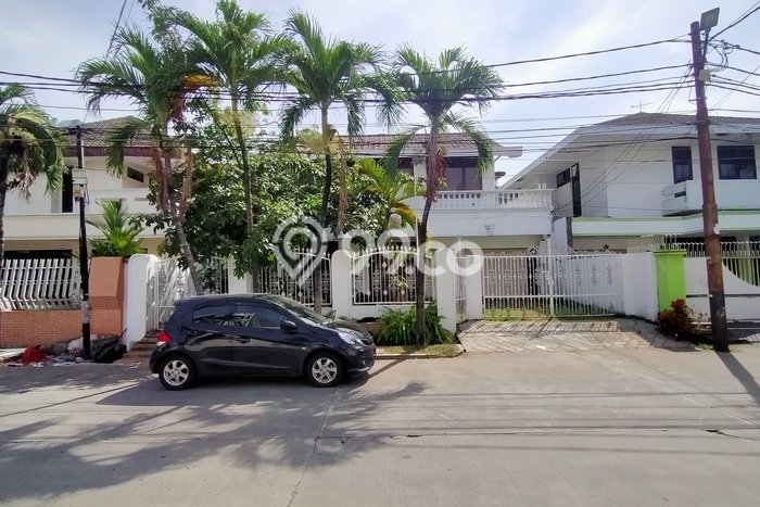 For Sale! Premium House LT 356m2 Desain Elegan di Sunrise Garden For Sale! Premium House LT 356m2 Desain Elegan di Sunrise Garden