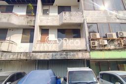 Ruko Bagus Dijual LB 250m2 Lokasi Strategis Jakarta Barat Area Cocok untuk Bisnis Ruko Bagus Dijual LB 250m2 Lokasi Strategis Jakarta Barat Area Cocok untuk Bisnis
