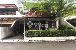 Rumah Luxury Modern Siap Huni di Taman Mini Jakarta Timur Rumah Luxury Modern Siap Huni di Taman Mini Jakarta Timur