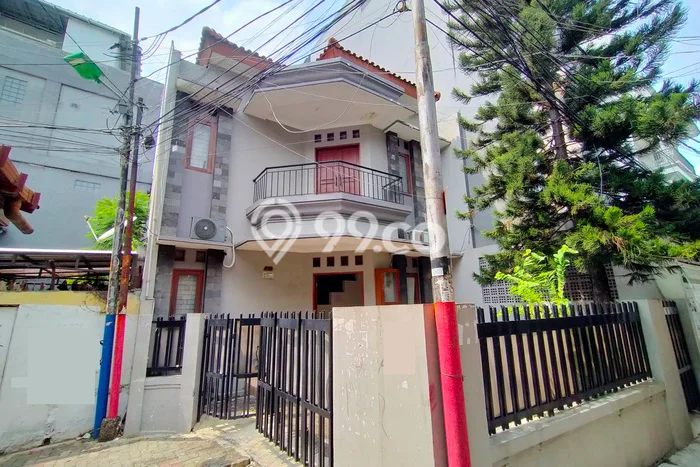 Cocok Untuk Investasi! Dijual Kost di Kemanggisan 8 Kamar Cocok Untuk Investasi! Dijual Kost di Kemanggisan 8 Kamar