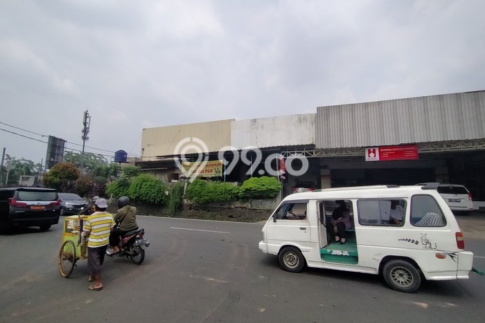 Unit Ruko Dijual di Jakarta Selatan LT 1539m2 & LB 1600m2 Unit Ruko Dijual di Jakarta Selatan LT 1539m2 & LB 1600m2