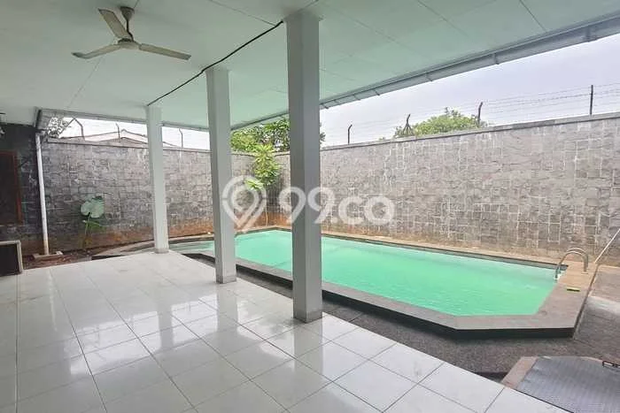 Siap Huni Hunian Elit 5 Kamar di Cilandak Dekat ke Mana Saja Siap Huni Hunian Elit 5 Kamar di Cilandak Dekat ke Mana Saja
