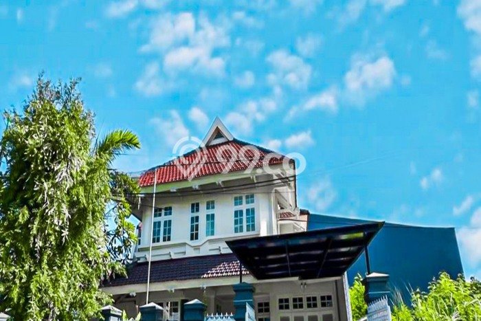 Ready to Use! Premium House LT 312m2 Desain Modern di Raya Margorejo Ready to Use! Premium House LT 312m2 Desain Modern di Raya Margorejo