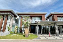 Rumah Elit Modern Tanpa Renovasi di Pakuwon CIty Surabaya Rumah Elit Modern Tanpa Renovasi di Pakuwon CIty Surabaya