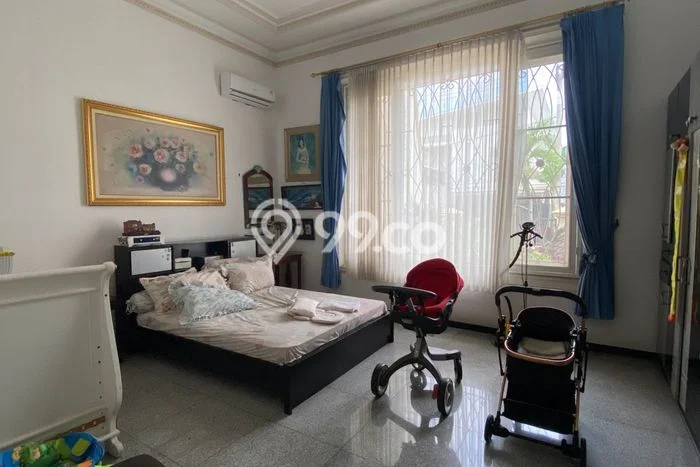 Dijual Rumah Premium dengan Fasilitas Sekitar Komplit di Mulyorejo, Surabaya Dijual Rumah Premium dengan Fasilitas Sekitar Komplit di Mulyorejo, Surabaya